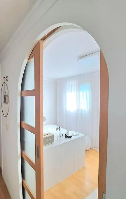 Healing & Romang House Seul